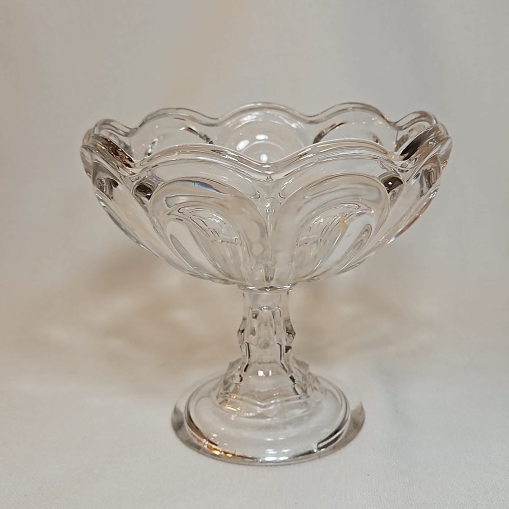 Vintage EAPG compote - O'Hara Seneca Loop pattern flint glass 1800's